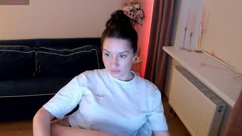 Heaven girl online show from May 4, 8:37 pm