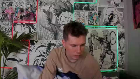 Snapshot of hector_spector chatting on October 6, 11:39 am Hector online show from October 6, 11:39 am
