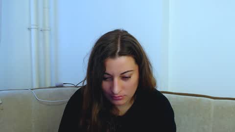 helen_adams_ online show from January 10, 11:22 am