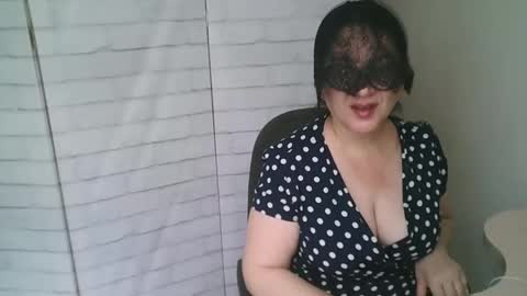 Helen online show from September 17, 7:12 am