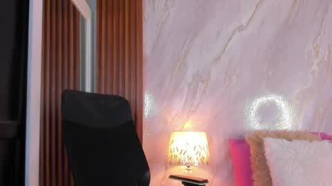 Helena Santos  online show from April 8, 11:13 am