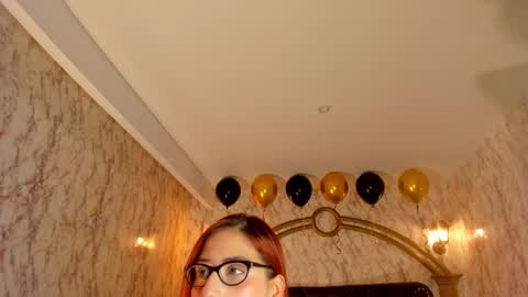 Helen or Hells online show from November 18, 12:08 pm