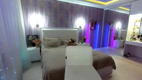 Helen online show from February 1, 5:15 am