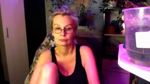 Helga online show from May 5, 11:32 pm