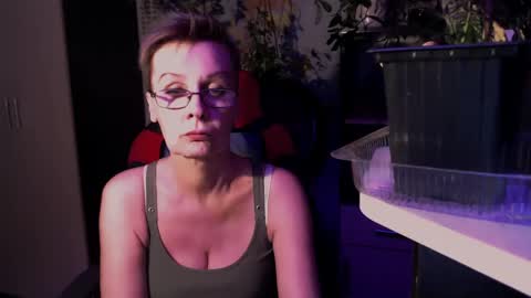 Helga online show from June 2, 9:06 pm