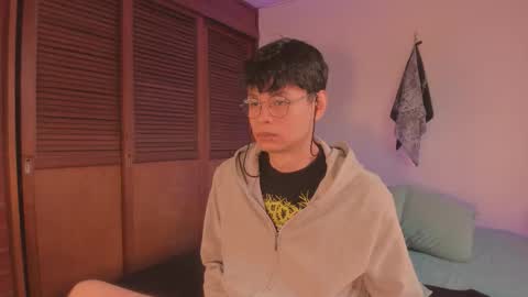 Helio online show from December 13, 10:38 pm