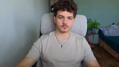 Remy online show from April 29, 7:02 am