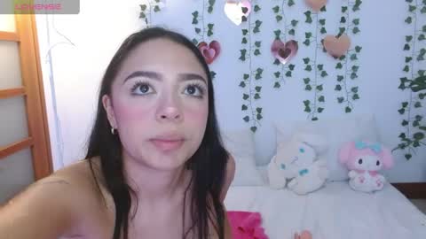 hellokitty_valery1 online show from April 9, 1:42 am