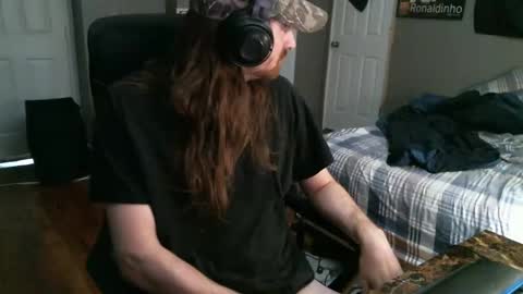 longhairbeardedguy online show from December 13, 12:50 pm