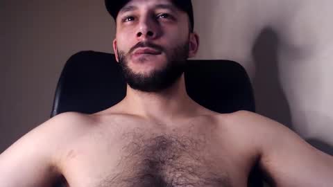 HenryAxe online show from November 22, 2:26 pm