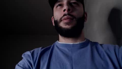 HenryAxe online show from January 13, 9:44 pm