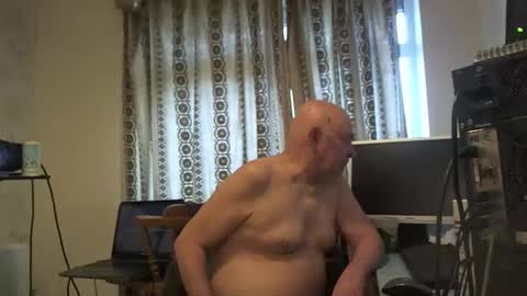 mature online show from November 11, 9:22 am