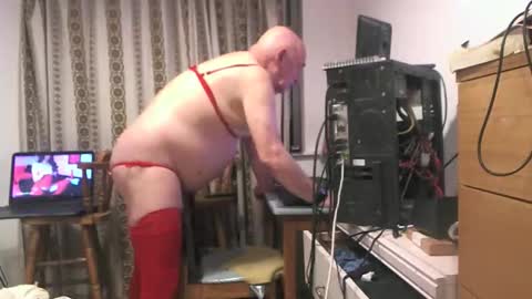 mature online show from November 1, 8:41 pm