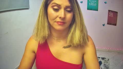 Hestesiaxx online show from January 15, 2:09 am