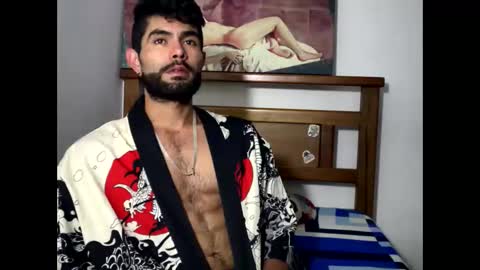 hideonbush online show from February 22, 3:10 am