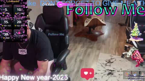 Snapshot of highclass92i chatting on January 25, 2:26 am High4This online show from January 25, 2:26 am