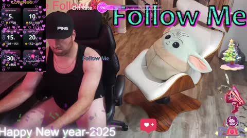 Snapshot of highclass92i chatting on January 26, 11:29 pm High4This online show from January 26, 11:29 pm