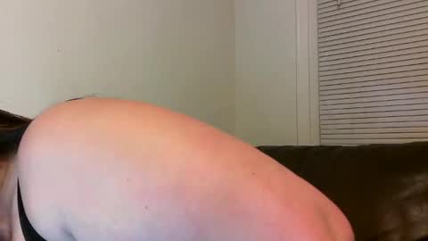 Highnesscali37 online show from February 14, 2:39 am