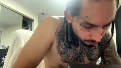 Snapshot of hihello7777 chatting on October 17, 7:01 am hihello7777 online show from October 17, 7:01 am