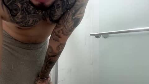 Snapshot of hihello7777 chatting on October 22, 2:41 pm hihello7777 online show from October 22, 2:41 pm