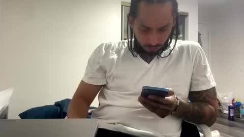 Snapshot of hihello7777 chatting on October 20, 4:50 am hihello7777 online show from October 20, 4:50 am