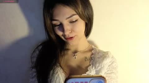 HIHIKA online show from March 8, 10:03 pm