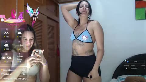 hilaril18 online show from November 24, 2:10 am