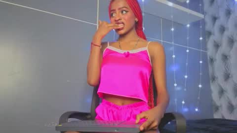  Hillary  online show from December 20, 1:01 am