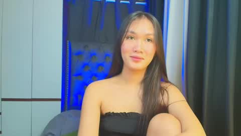 yuricah online show from February 20, 4:58 pm