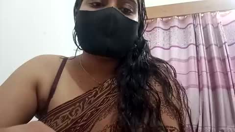 himuhimu22 online show from October 10, 7:52 pm