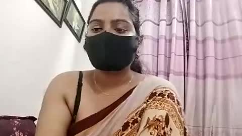 himuhimu22 online show from November 13, 1:36 pm