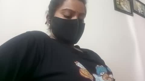 himuhimu22 online show from November 9, 10:19 am