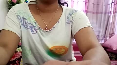 himuhimu22 online show from March 10, 7:33 am