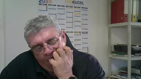 hippo online show from December 16, 3:32 pm