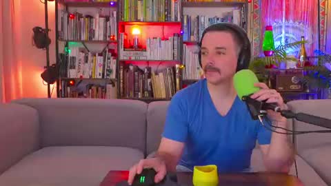 HipsterTrash Clark one half of Task Manager online show from June 26, 7:58 am