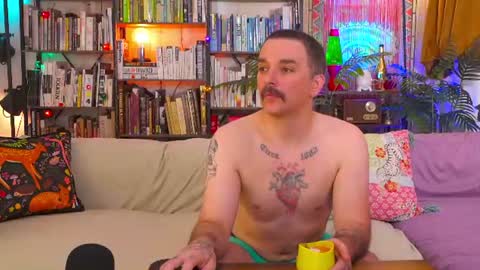 HipsterTrash Clark one half of Task Manager online show from July 2, 7:46 am