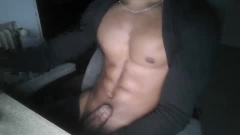 Snapshot of hiseres11 chatting on March 6, 11:31 pm Hiseres online show from March 6, 11:31 pm