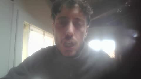 hitmenoww online show from March 2, 1:40 pm