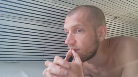 hola_homo online show from April 24, 5:59 pm