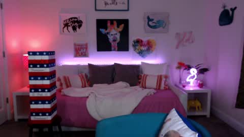 Holi Hurricane online show from March 1, 5:00 am