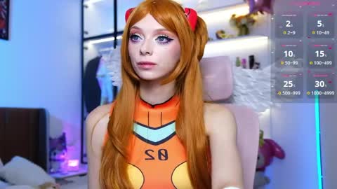 Holli online show from June 3, 12:30 pm