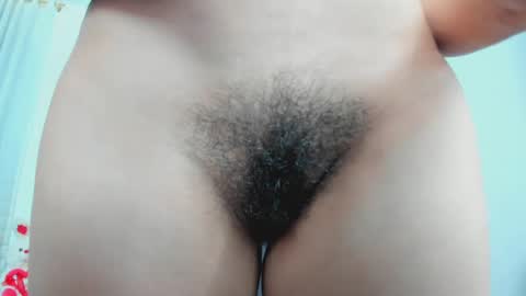 Snapshot of holly0550 chatting on February 14, 5:46 pm holly... online show from February 14, 5:46 pm