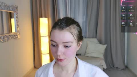 Lana online show from February 25, 2:20 pm