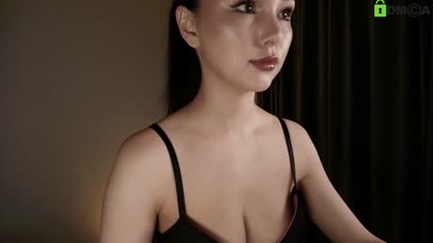 hollyextra online show from January 17, 3:16 am