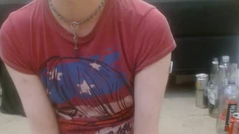 Holly Hawkes online show from September 19, 1:54 am