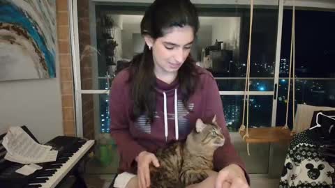 hollyshit_ online show from October 21, 12:38 am