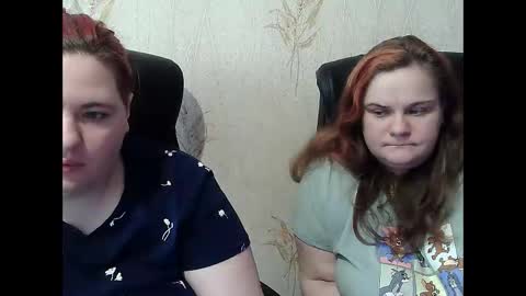 HollyXEva online show from February 5, 7:34 am