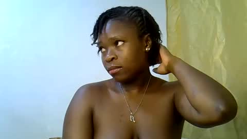 holy_ebony online show from June 6, 3:07 pm