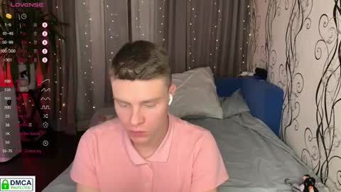 holy_eggs_00 online show from February 1, 6:49 pm