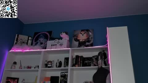 holy_mistresss online show from February 14, 11:02 am